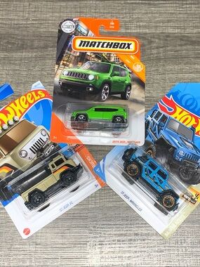 Hot Wheels & Matchbox Bundle Jeep Wrangler Jeep FC Renegade Toy Car Bundle -